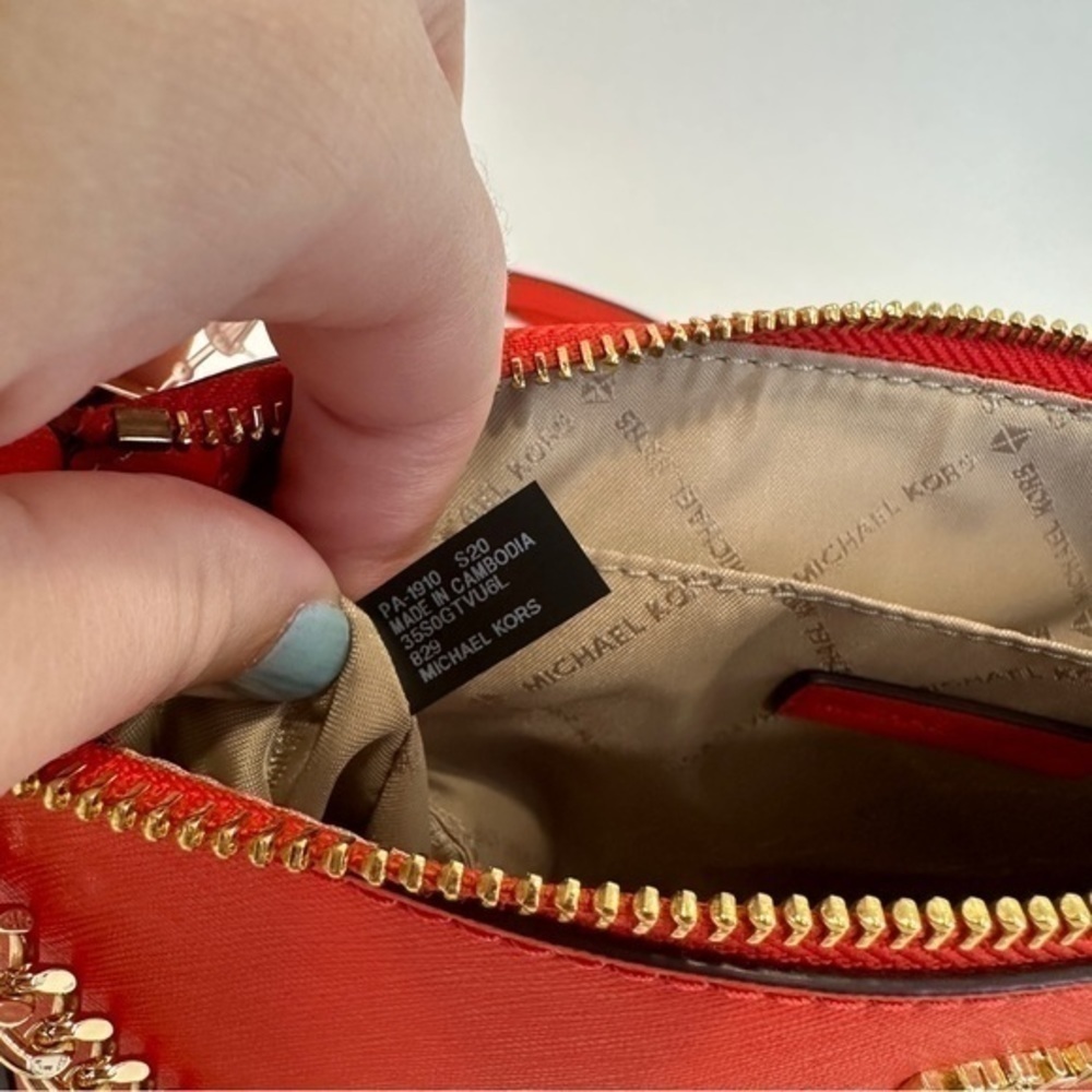 New Michael Kors Medium Zip Pouchette Crossbody Bag in Mandarin - Picture 12 of 15